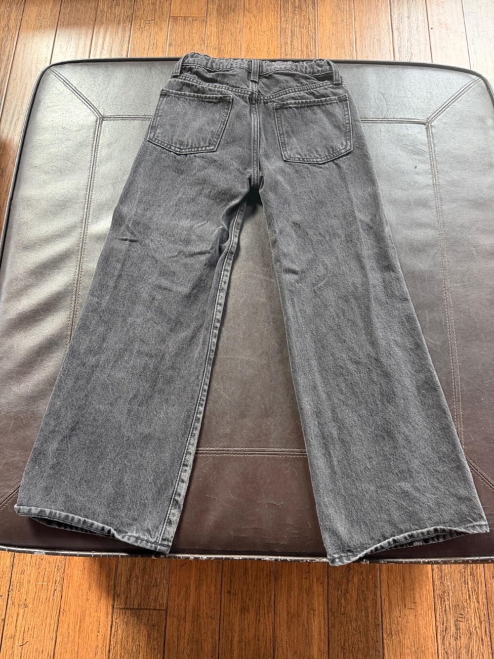 Old Navy Two-Tone Panel Gray/Charcoal High Rise Baggy Wide Leg Jeans (Size 12) - Picture 2 of 5